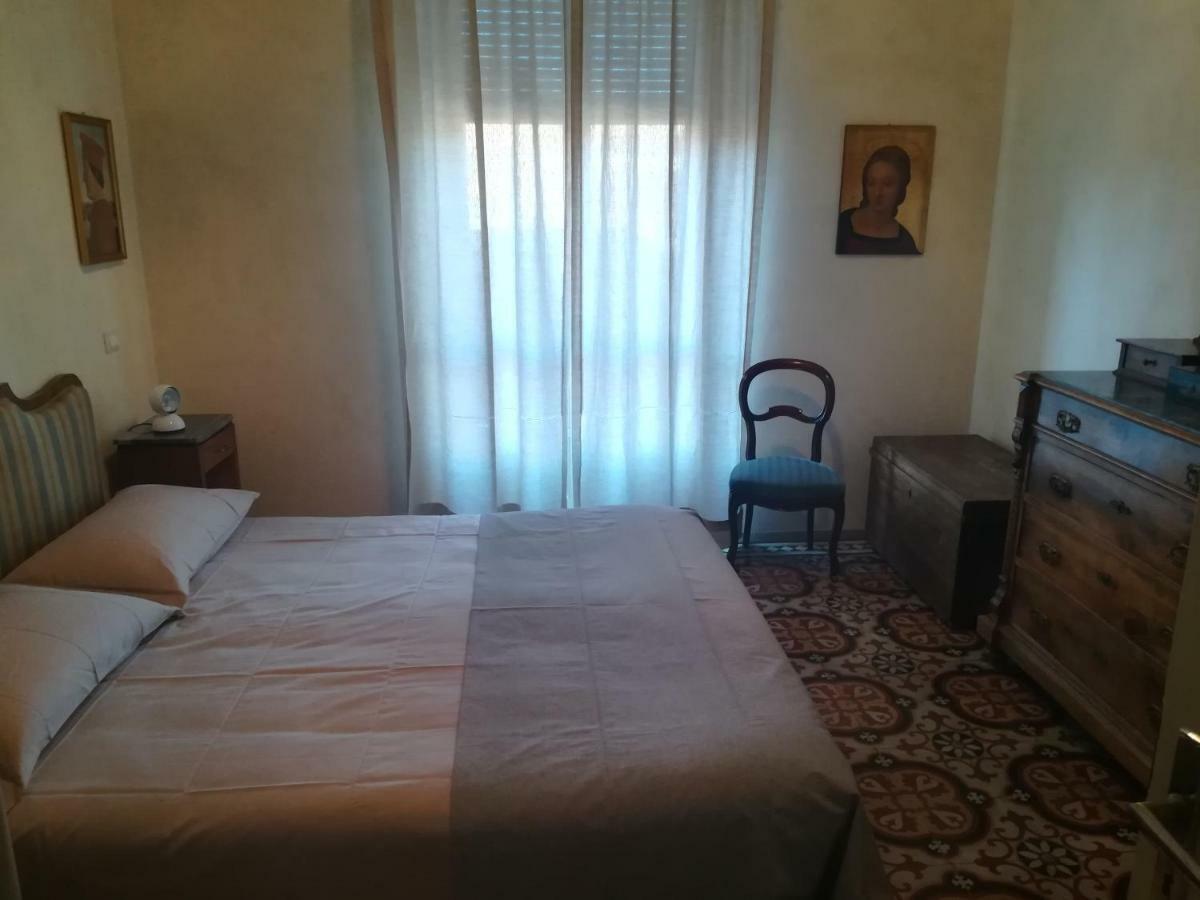 La Mascarella Apartment Alba  Ngoại thất bức ảnh
